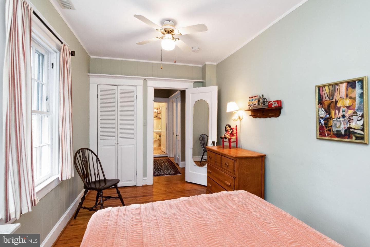 522 Sussex Road photo 19