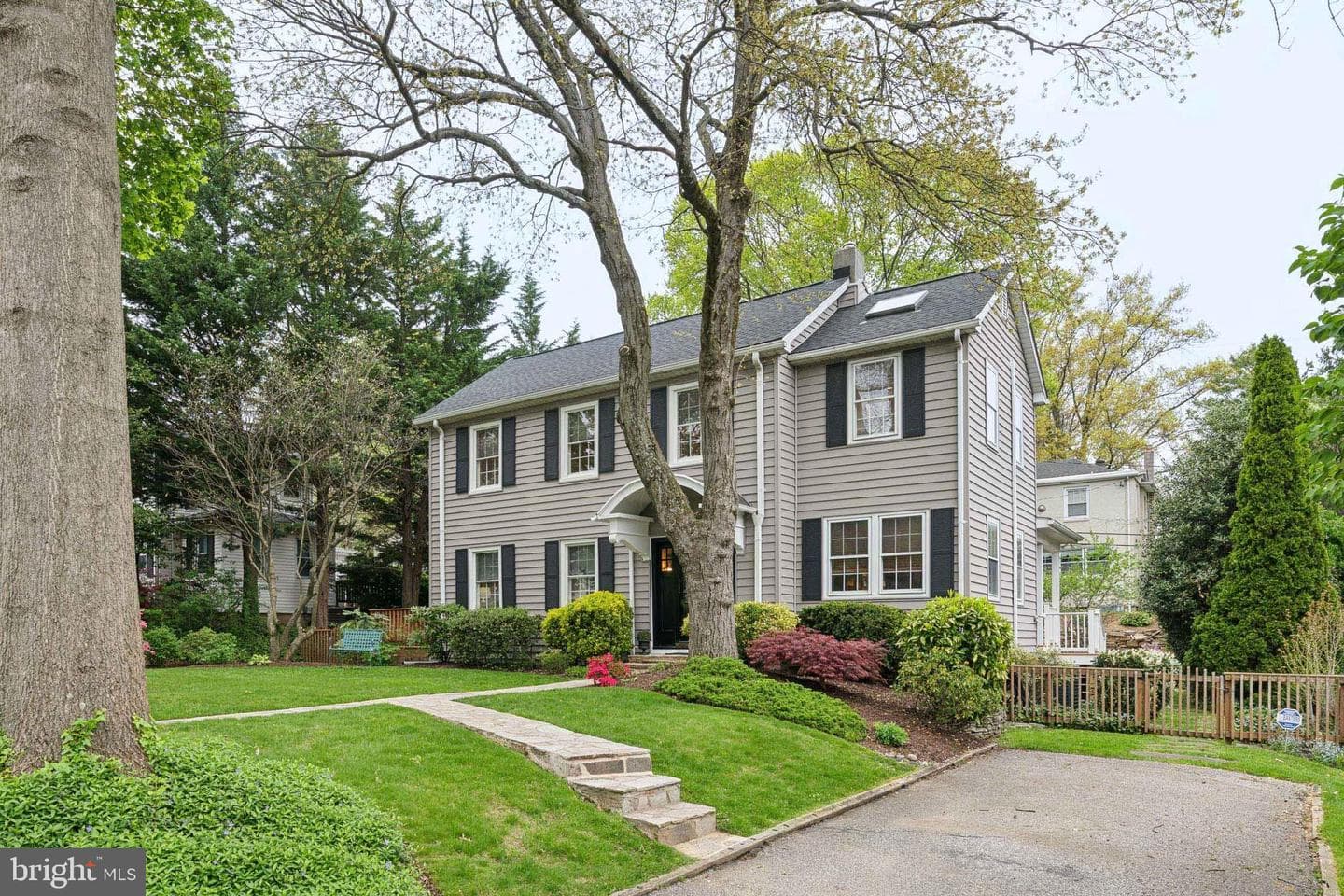 522 Sussex Road photo 3
