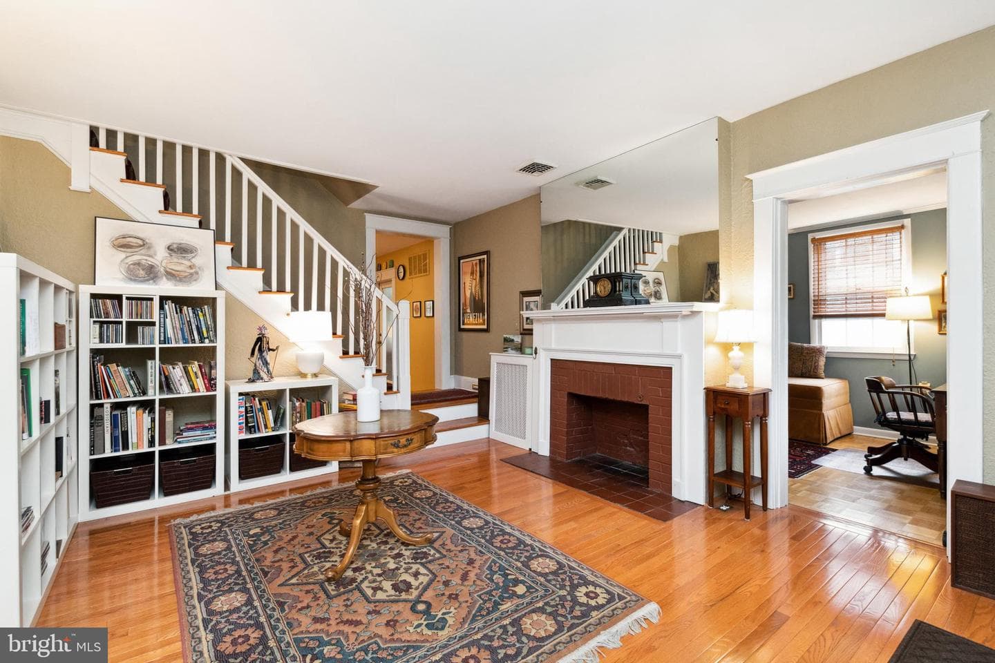 522 Sussex Road photo 4