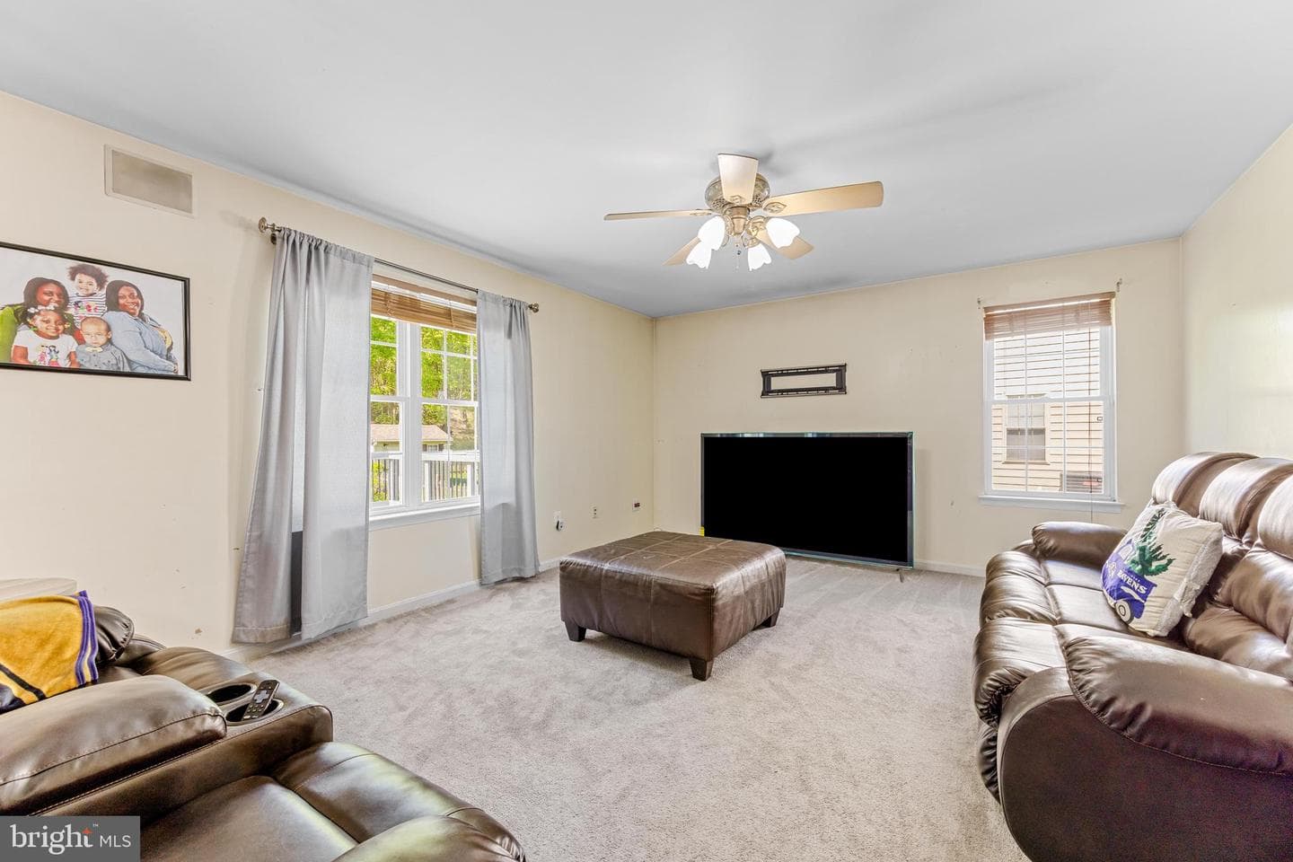8218 Selwin Court photo 16