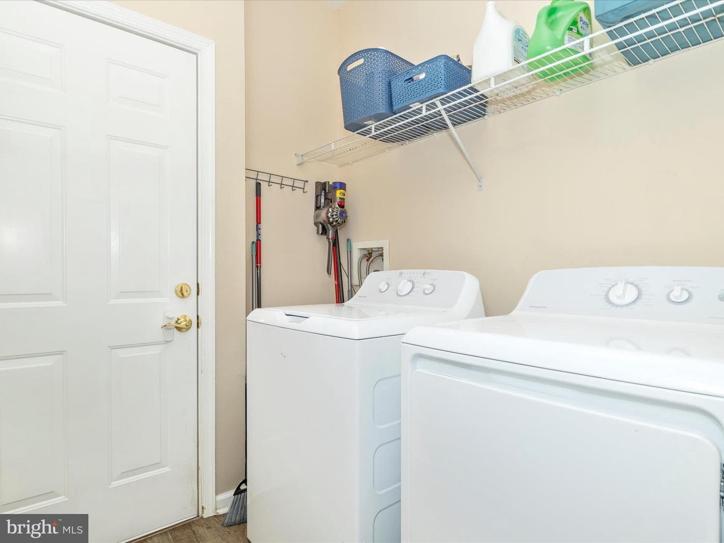 719 Luke Road photo 9
