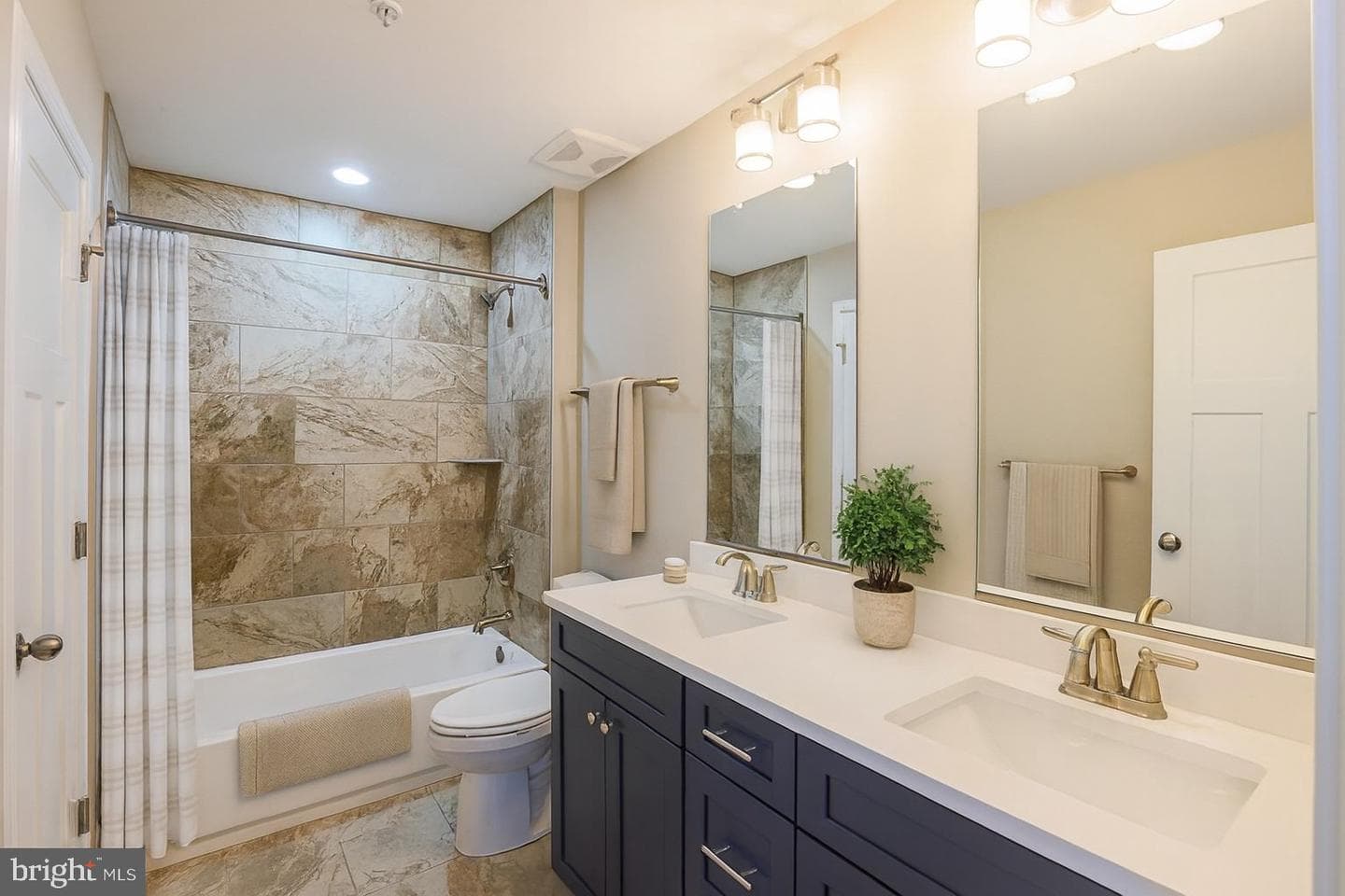 4712 Carroll Manor Road photo 8