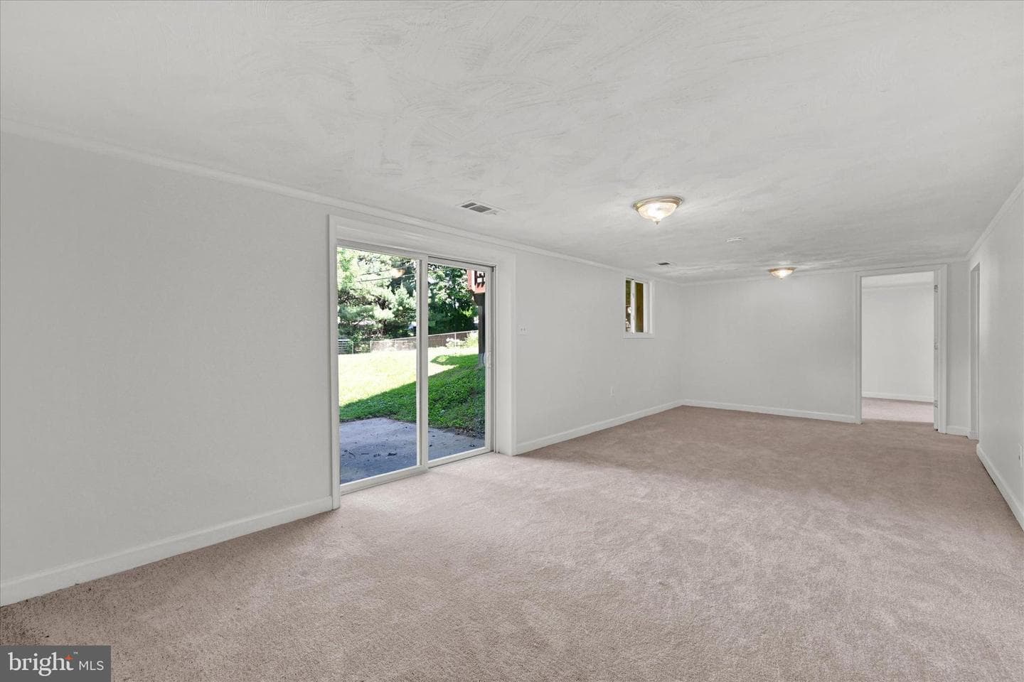 347 Walgrove Road photo 22