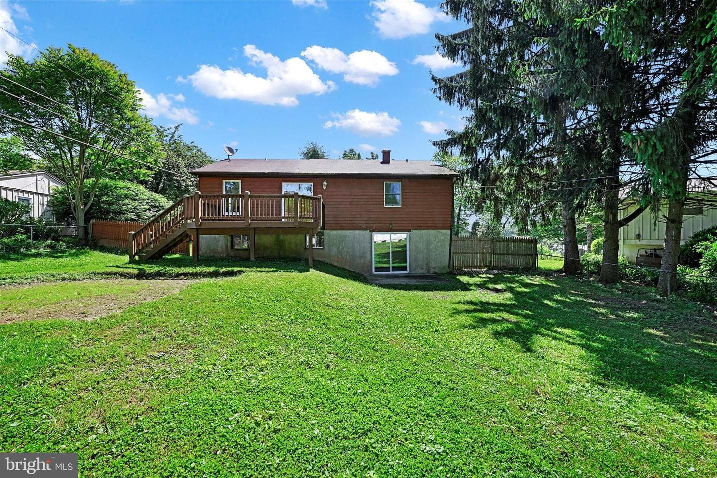 347 Walgrove Road photo 26