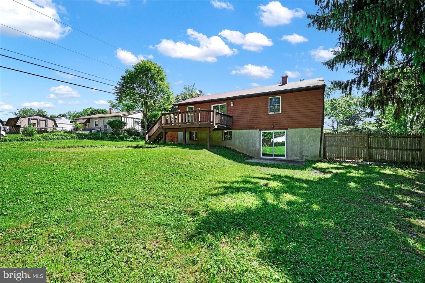 347 Walgrove Road photo 27