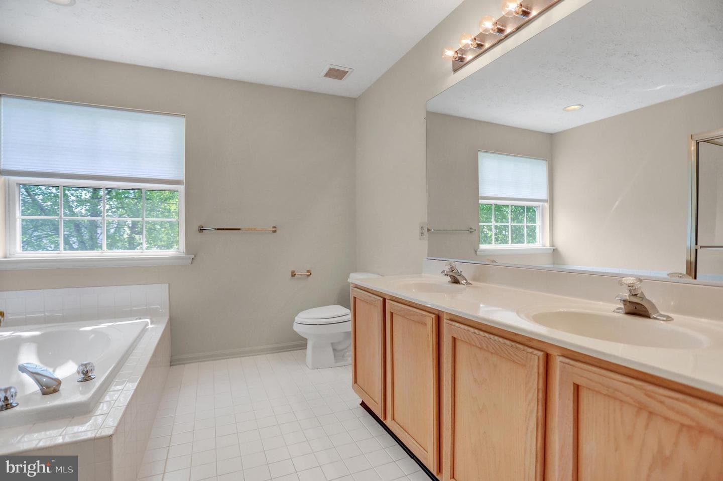 23 Dovefield Road photo 15
