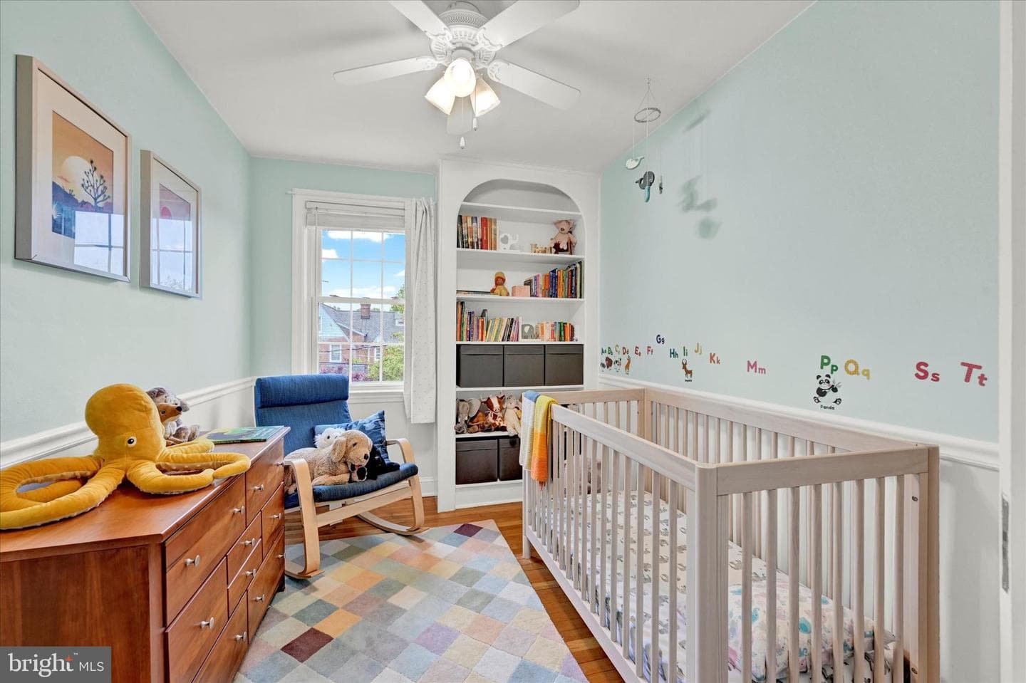 328 Overbrook photo 16