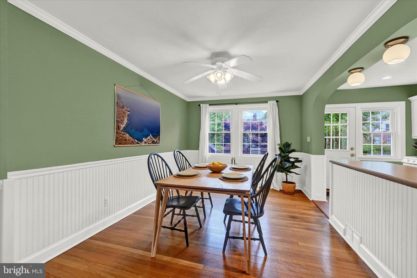 328 Overbrook photo 8