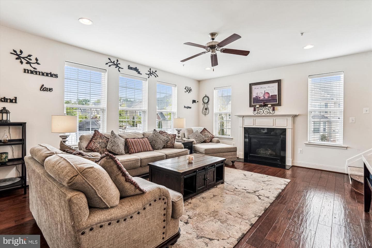 800 Longmaid Drive photo 15