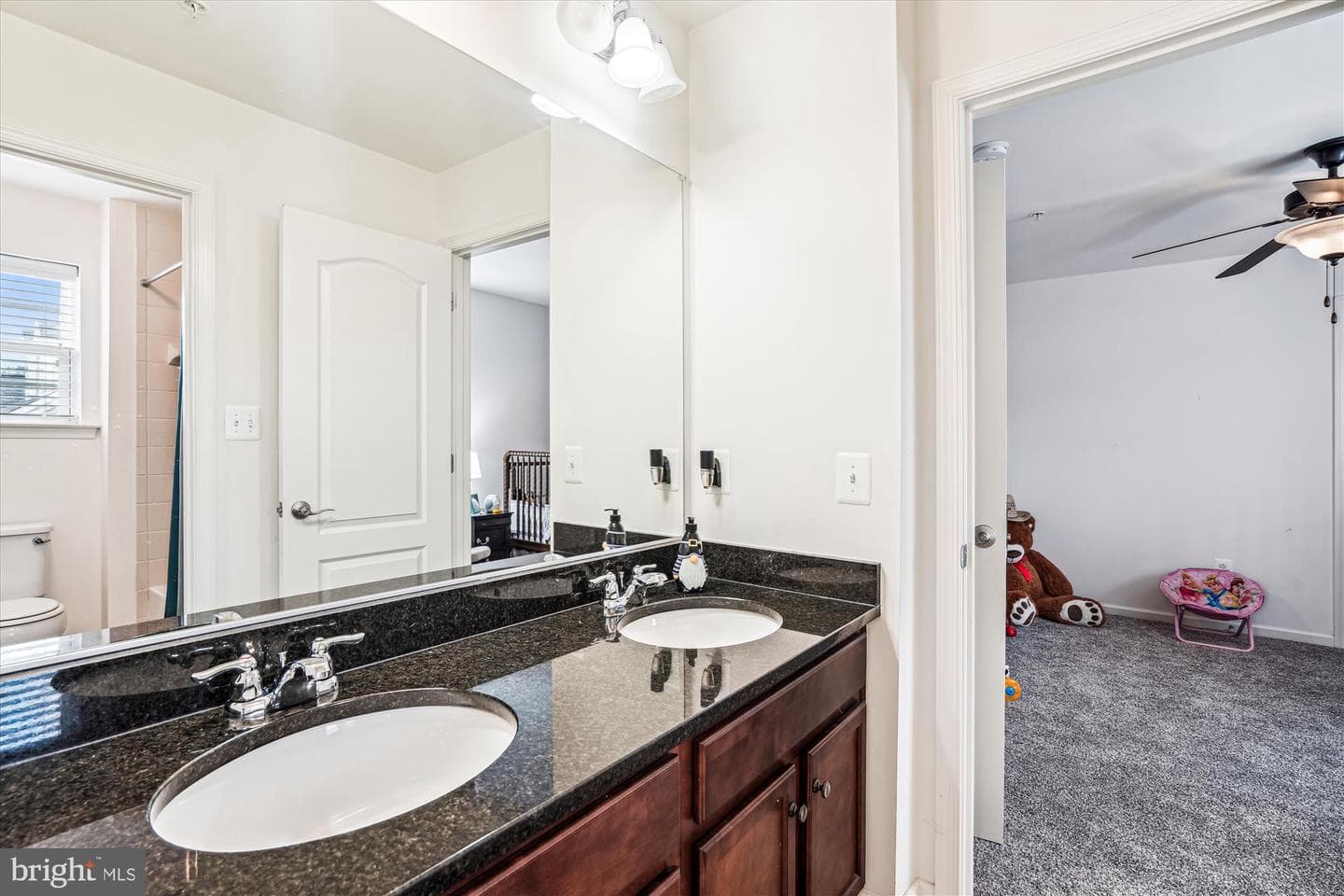 800 Longmaid Drive photo 38