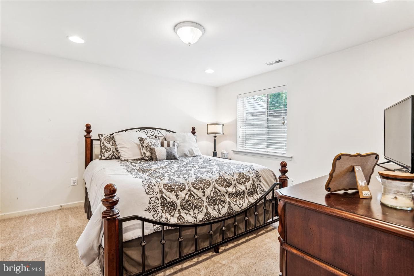 800 Longmaid Drive photo 49