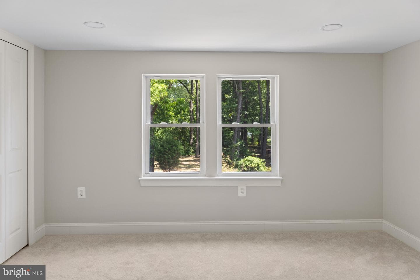 339 George Avenue photo 26