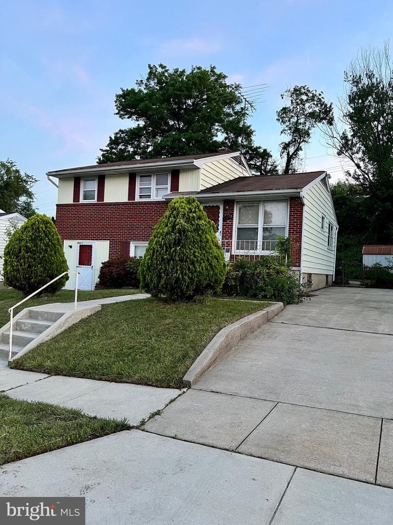 3419 Upton Road photo 2