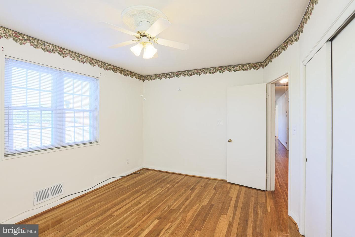 1903 York Road photo 24