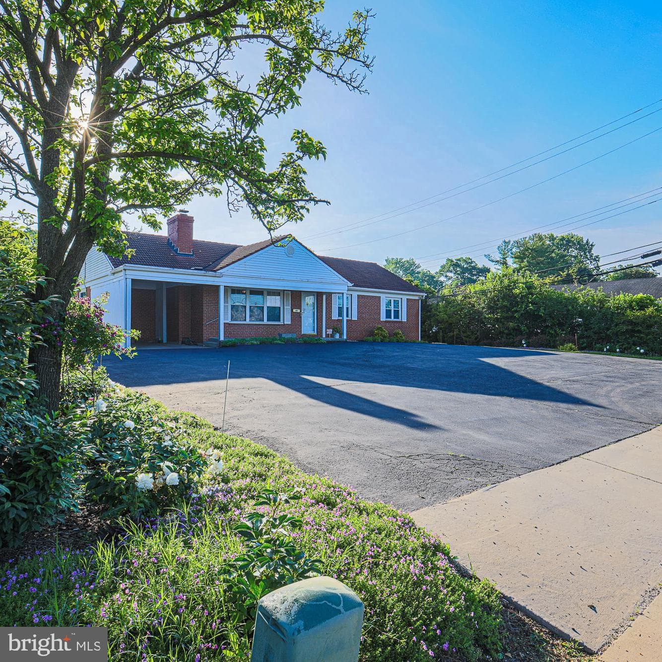 1903 York Road photo 39