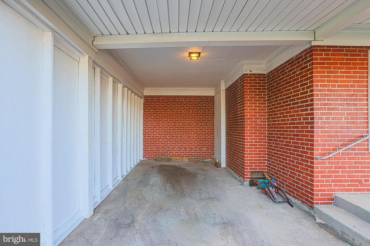 1903 York Road photo 42