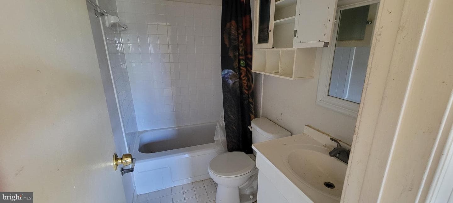6542 Woodgreen Circle photo 11