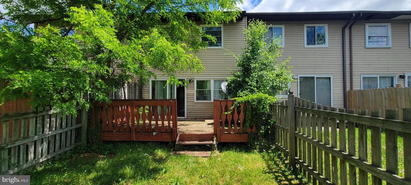 6542 Woodgreen Circle photo 13