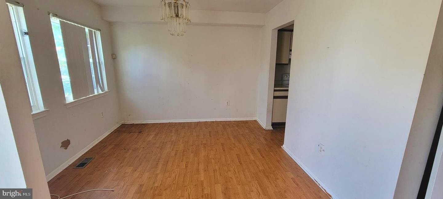 6542 Woodgreen Circle photo 5
