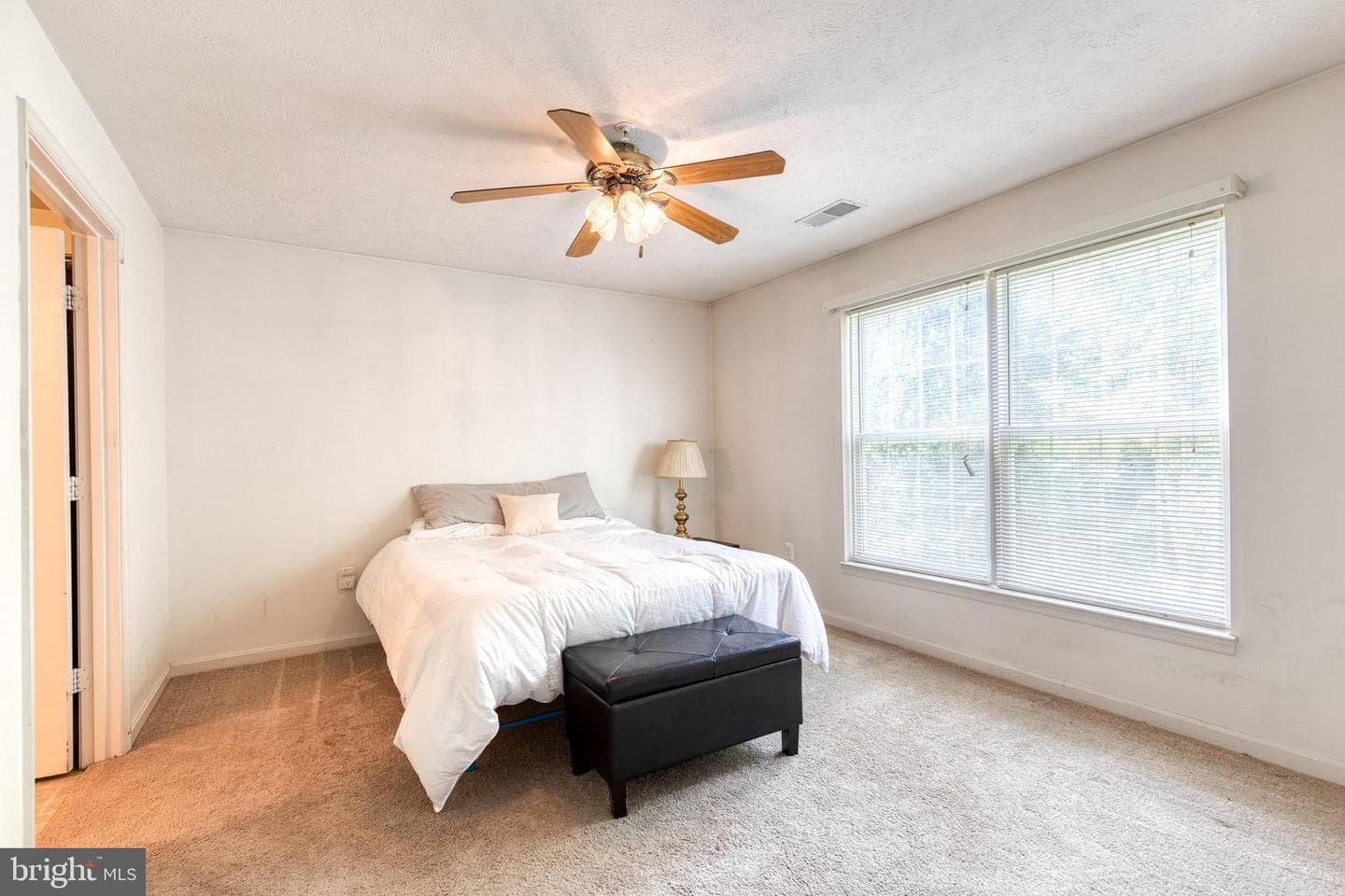 766 Kennington Road #766 photo 21