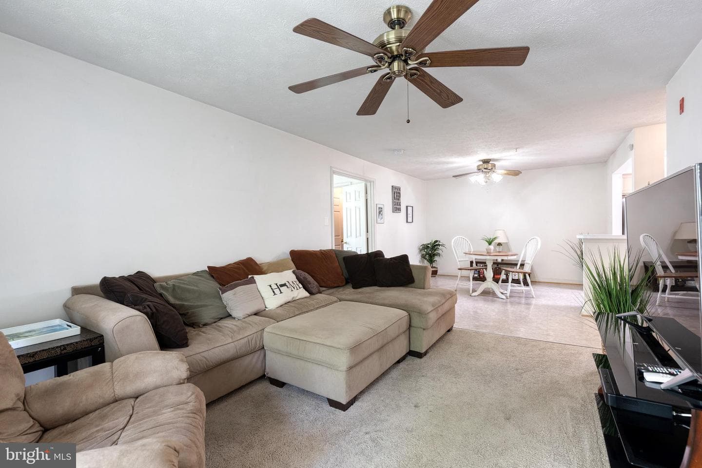766 Kennington Road #766 photo 7
