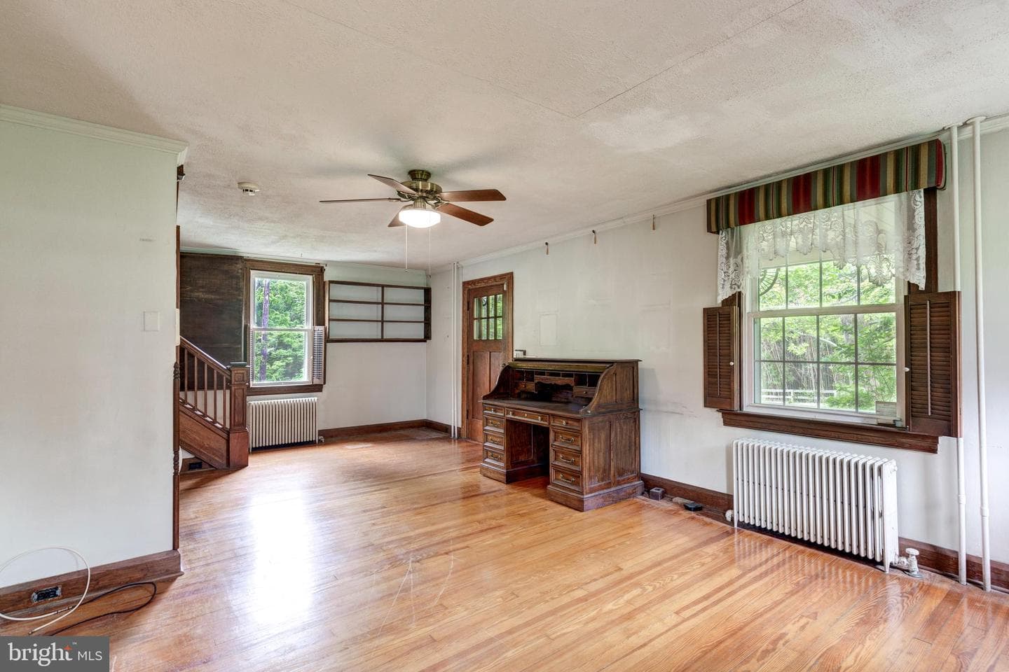 309 Church Lane photo 10