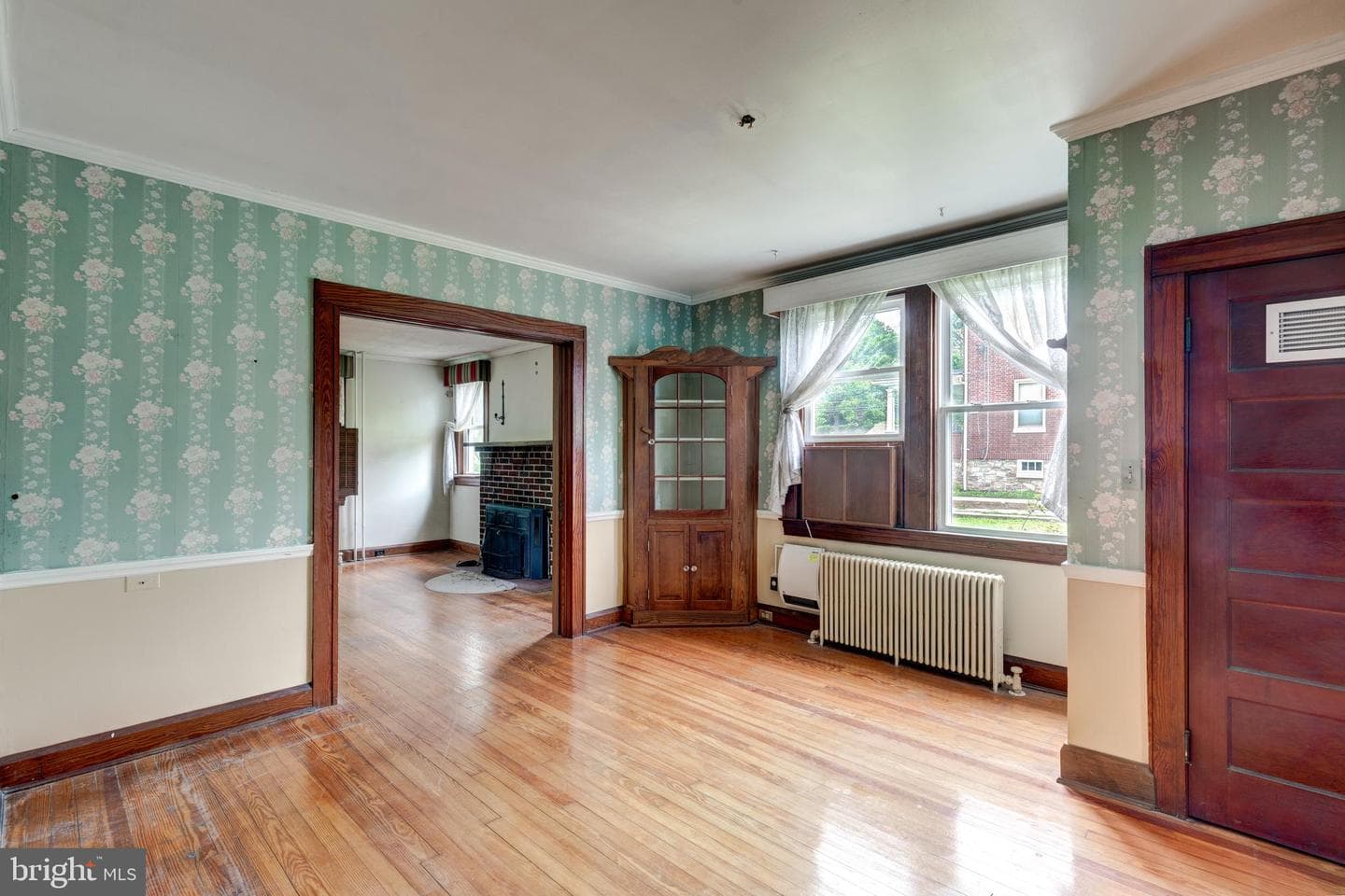 309 Church Lane photo 12