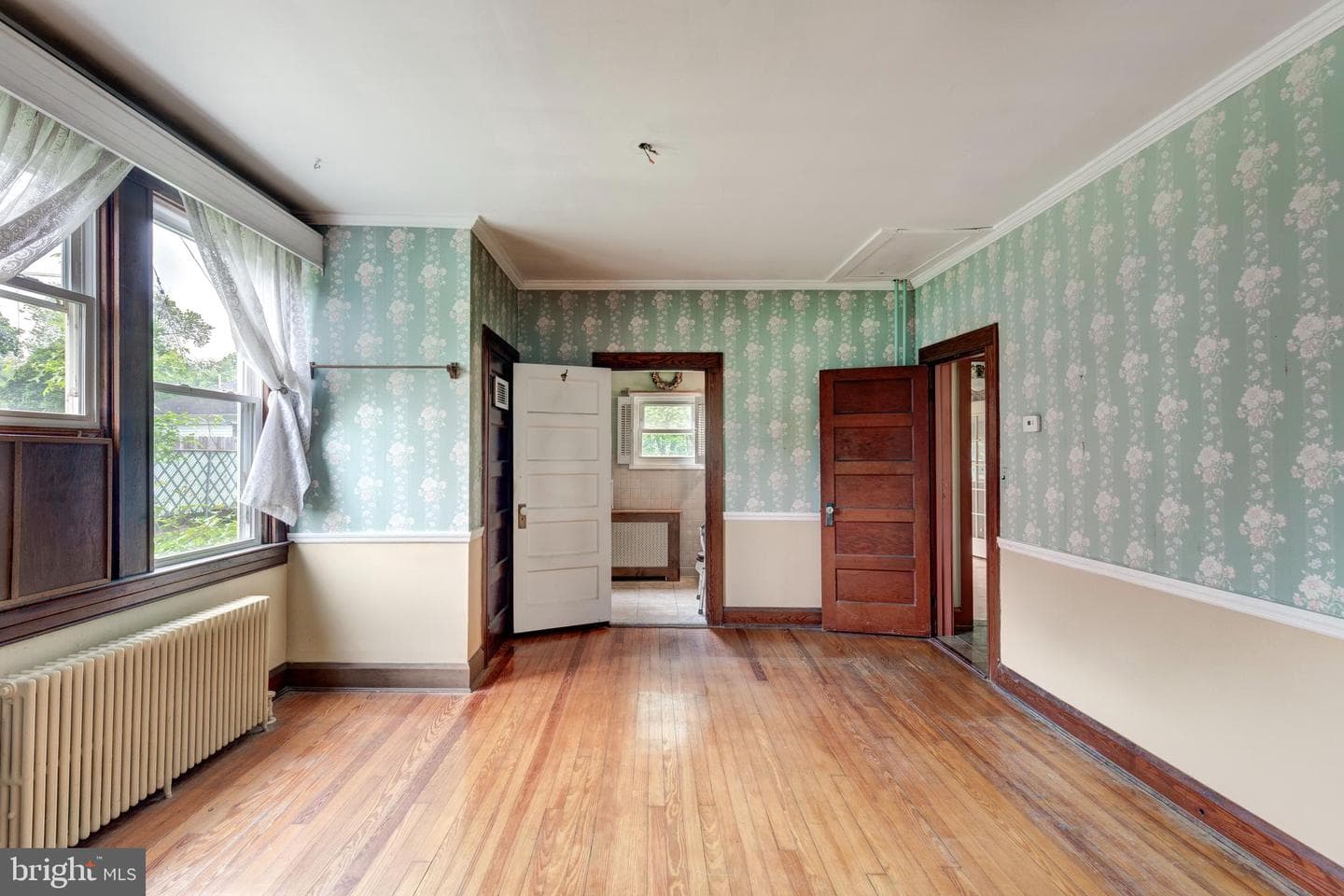 309 Church Lane photo 16