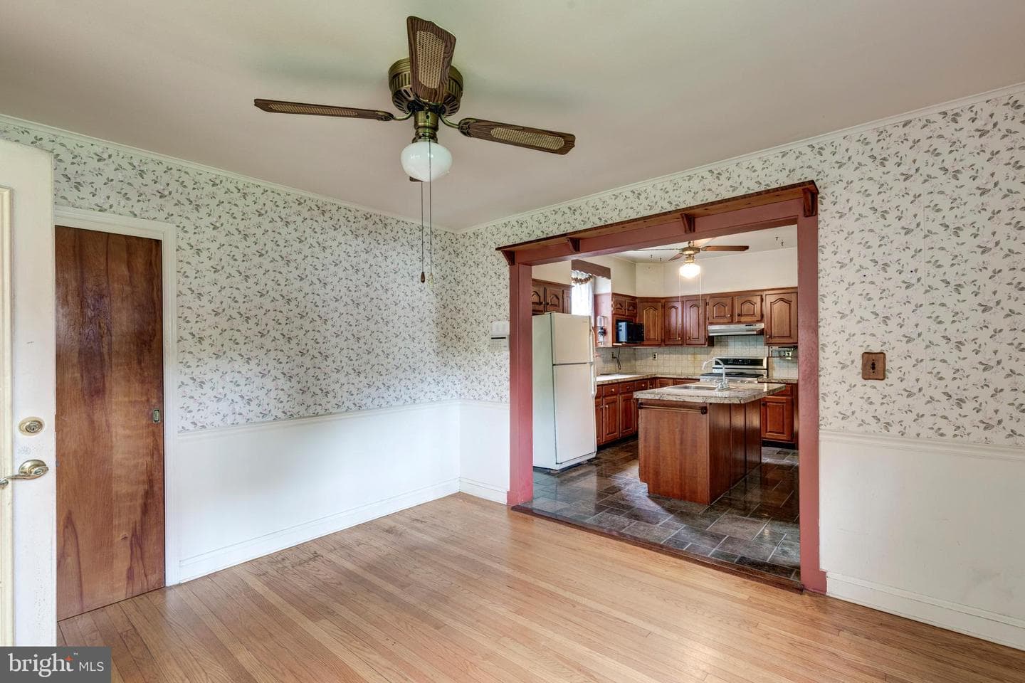 309 Church Lane photo 23