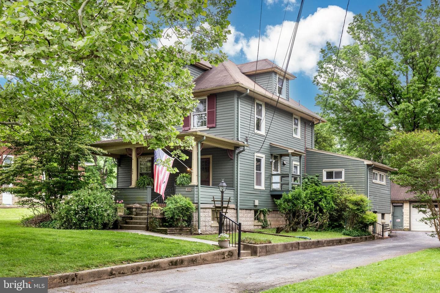 309 Church Lane photo 3