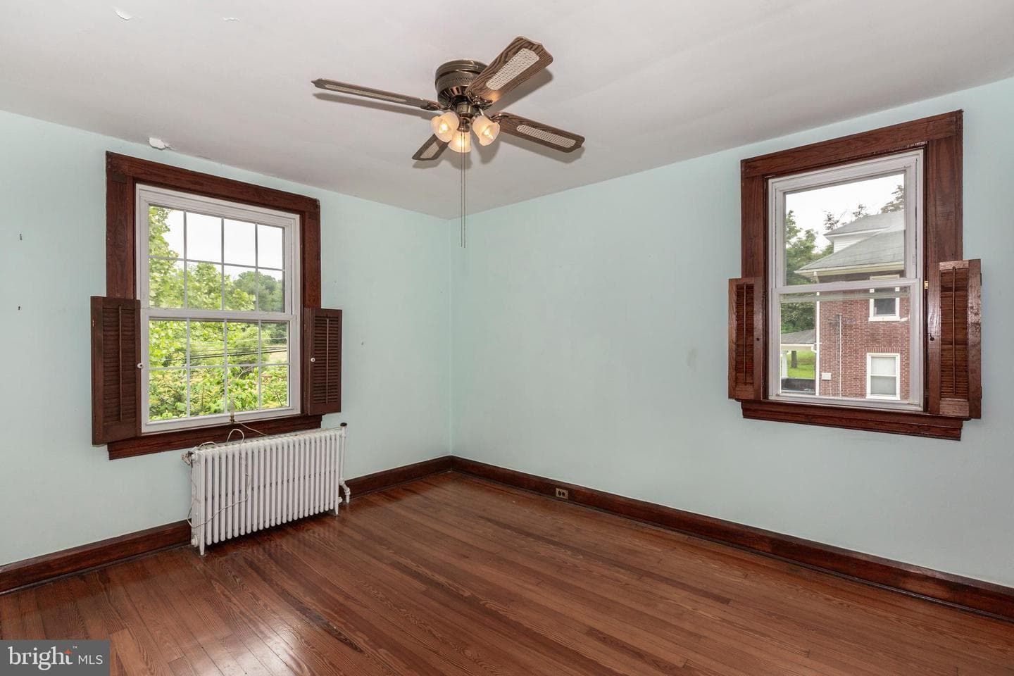 309 Church Lane photo 33
