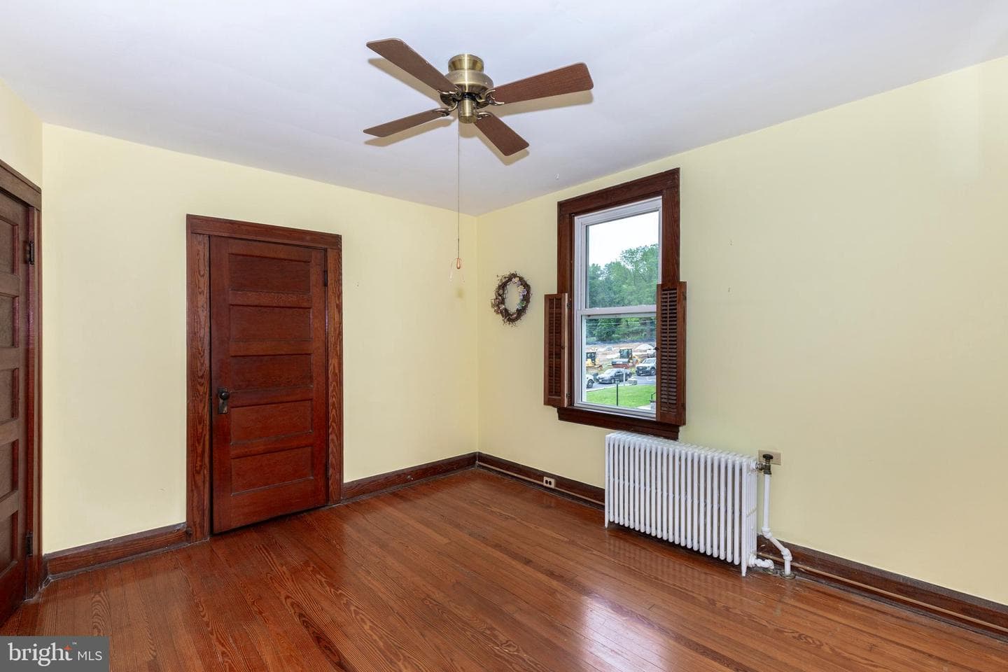 309 Church Lane photo 36