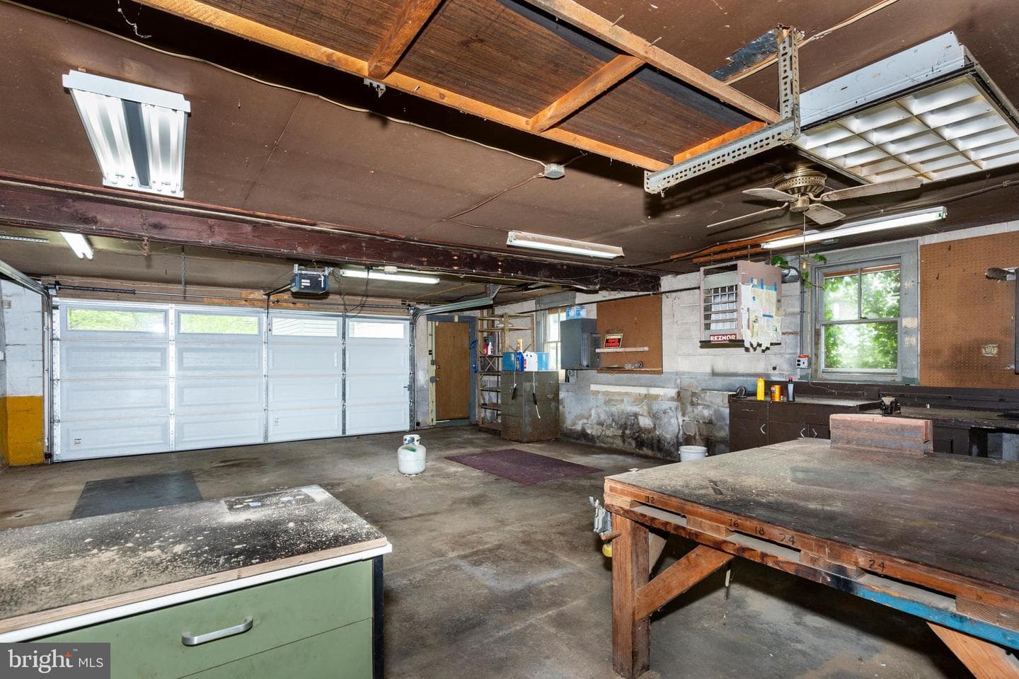 309 Church Lane photo 49