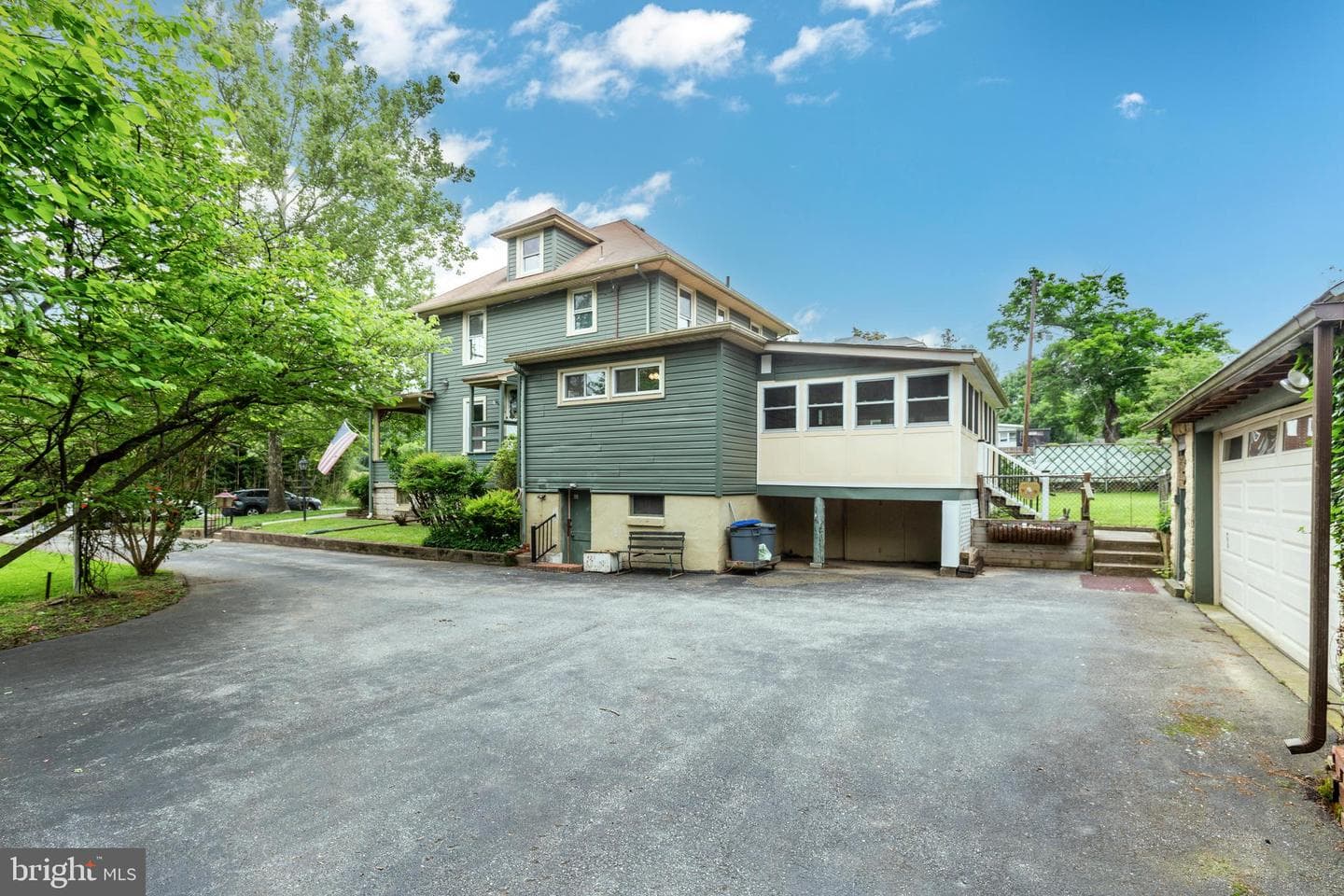 309 Church Lane photo 50