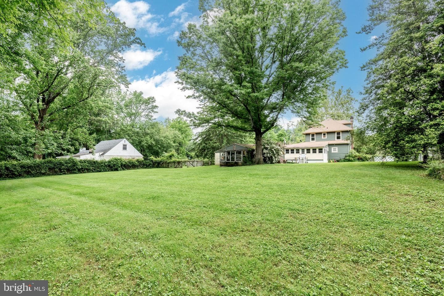 309 Church Lane photo 51