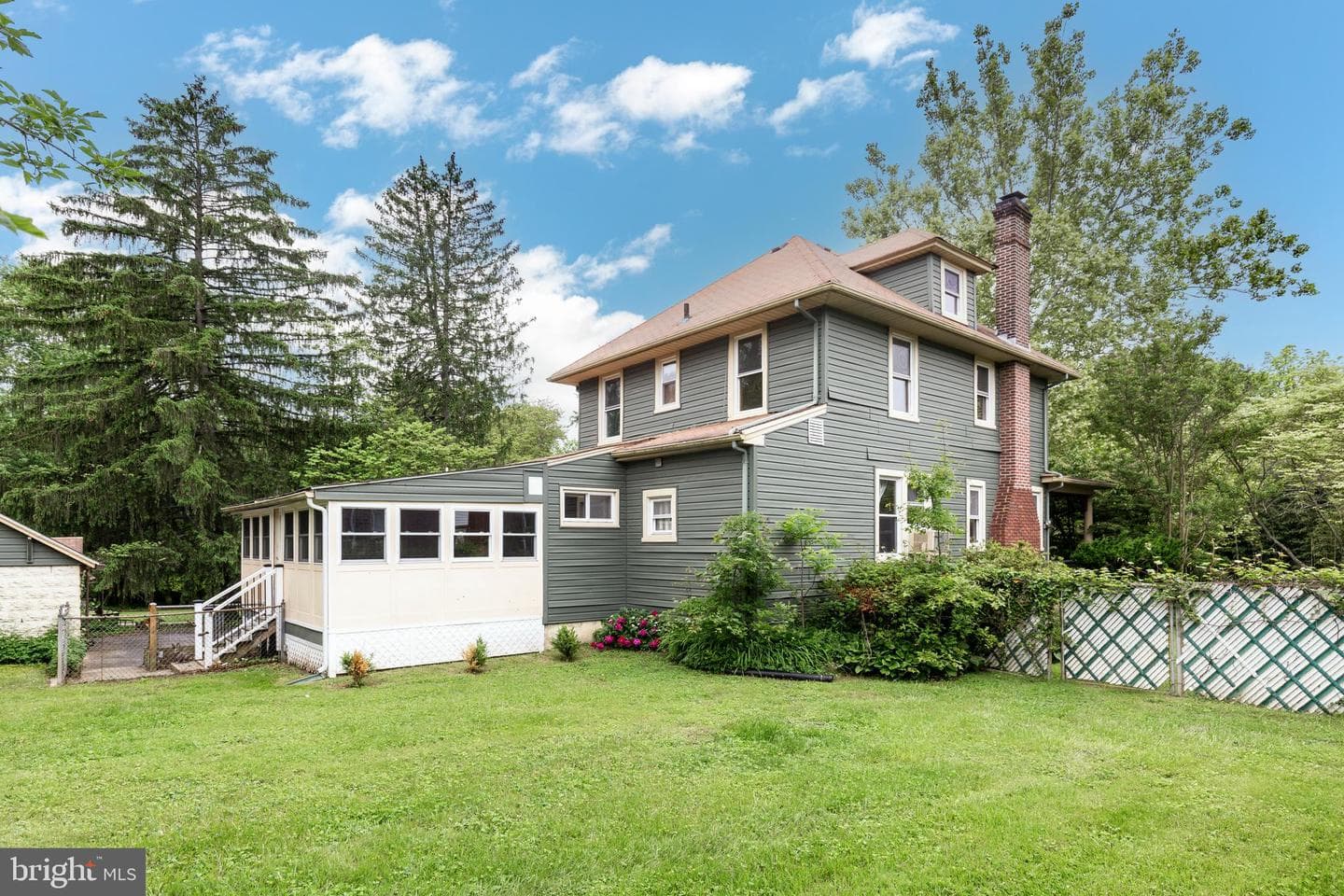 309 Church Lane photo 56