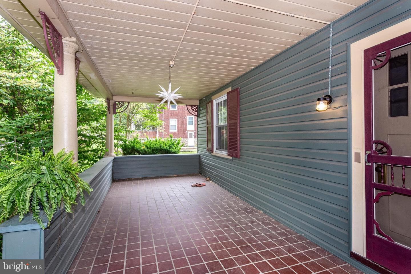 309 Church Lane photo 6