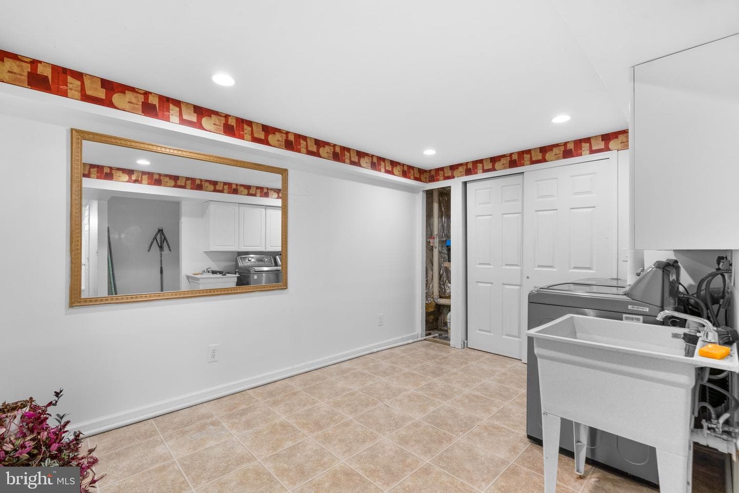 9536 Hallhurst Road photo 28