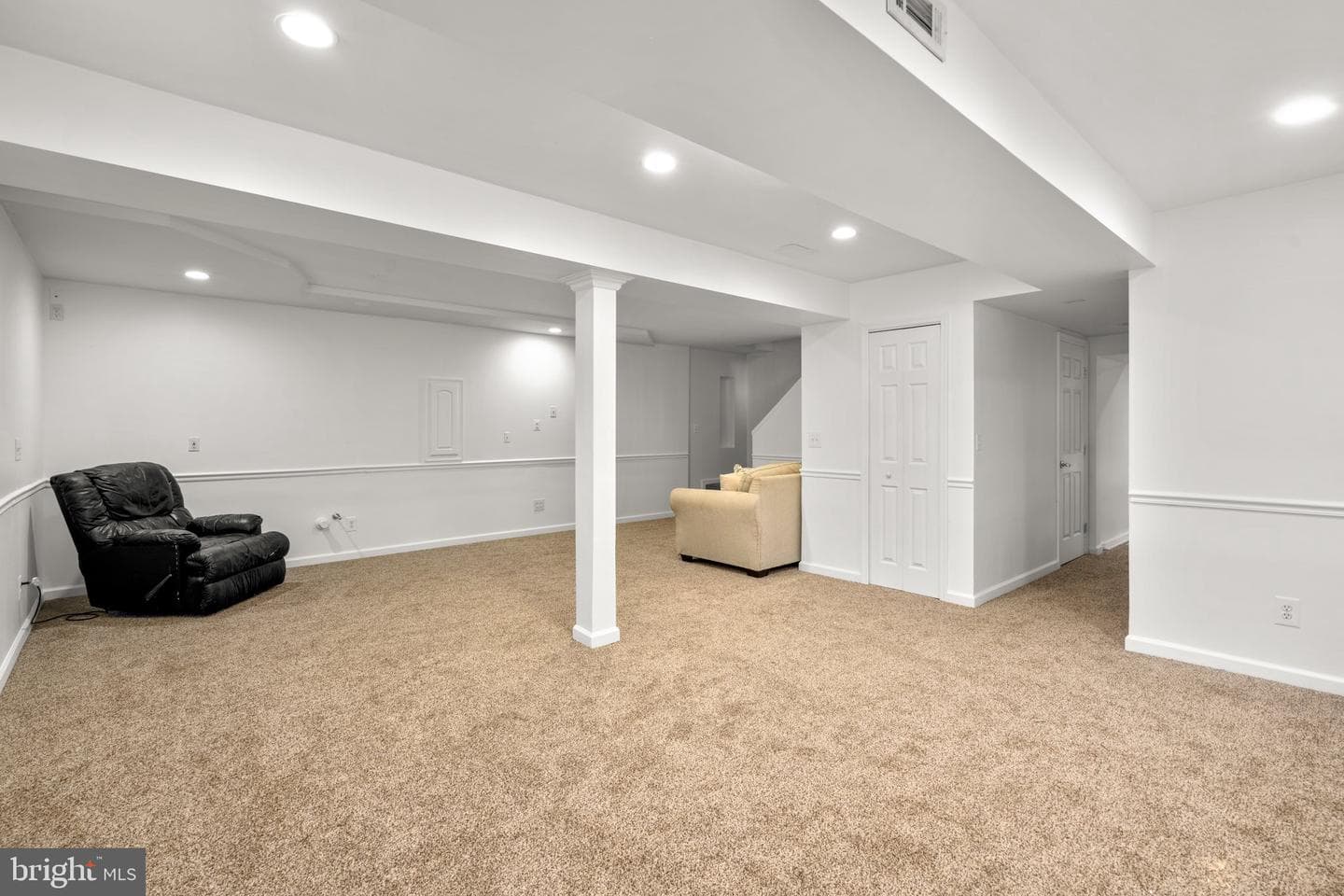 9536 Hallhurst Road photo 7
