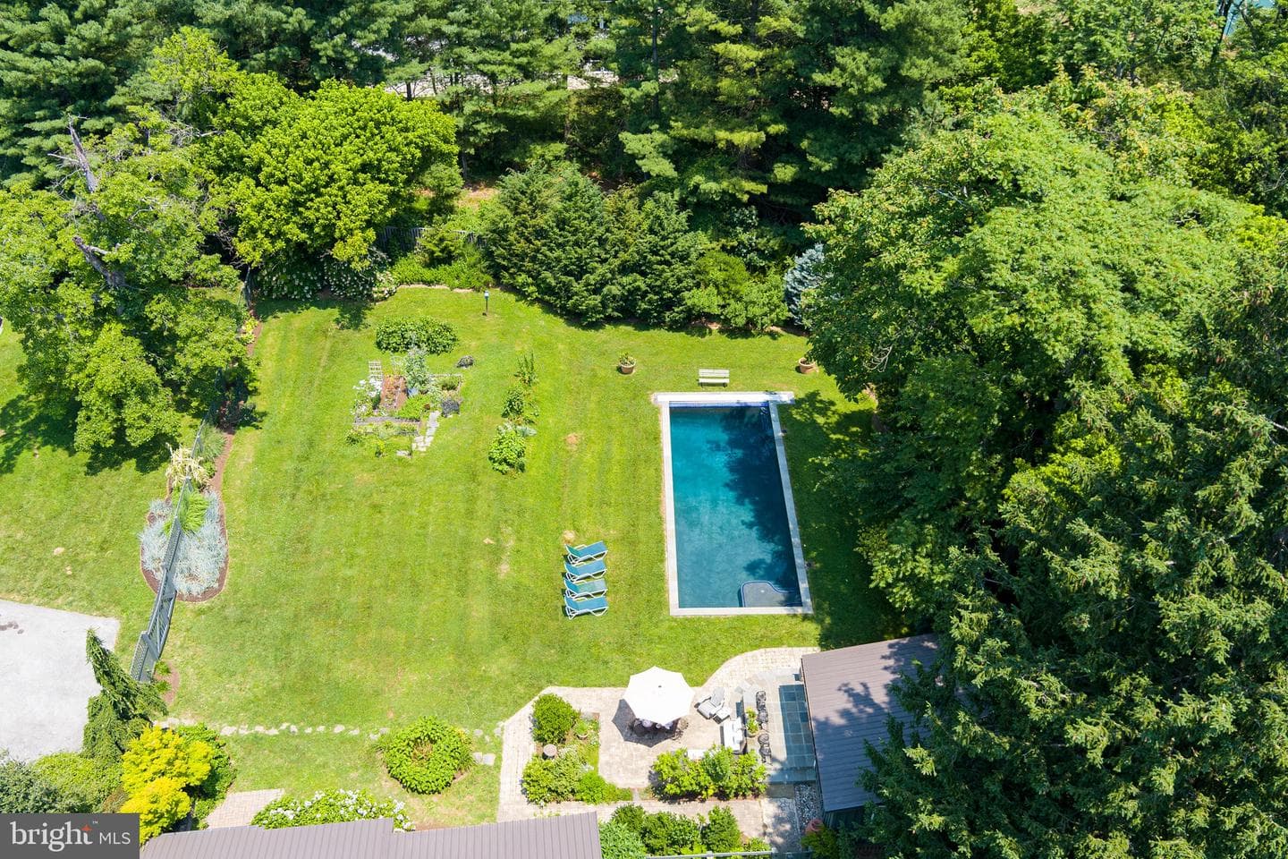 10524 Burnside Farm Road photo 113