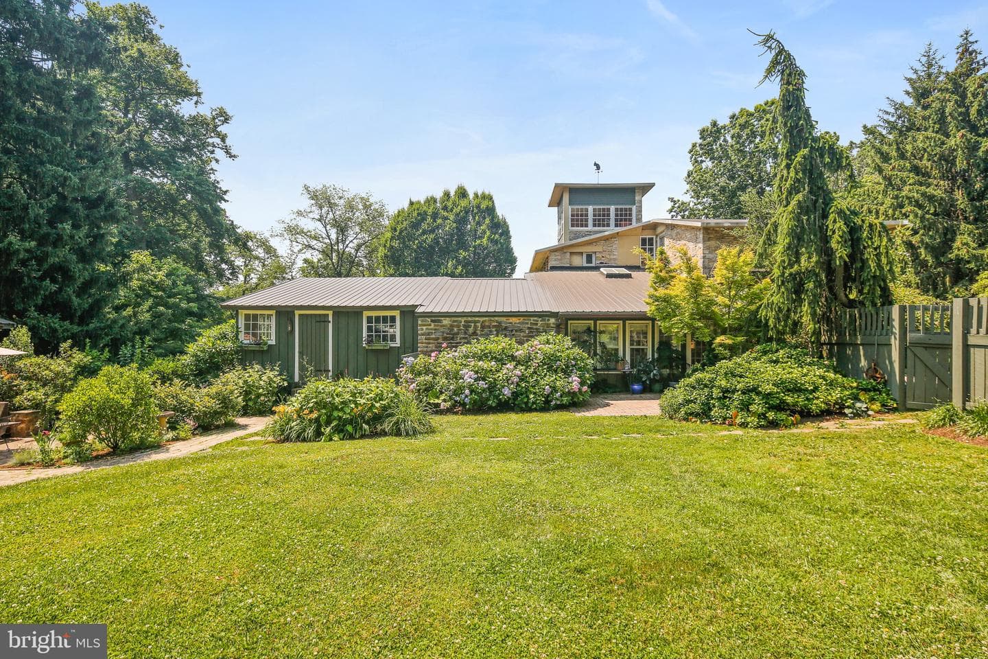 10524 Burnside Farm Road photo 97
