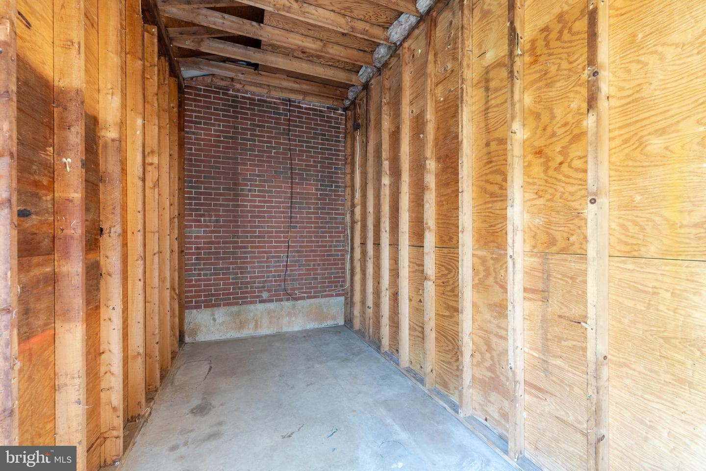 202 Conewood Avenue photo 42