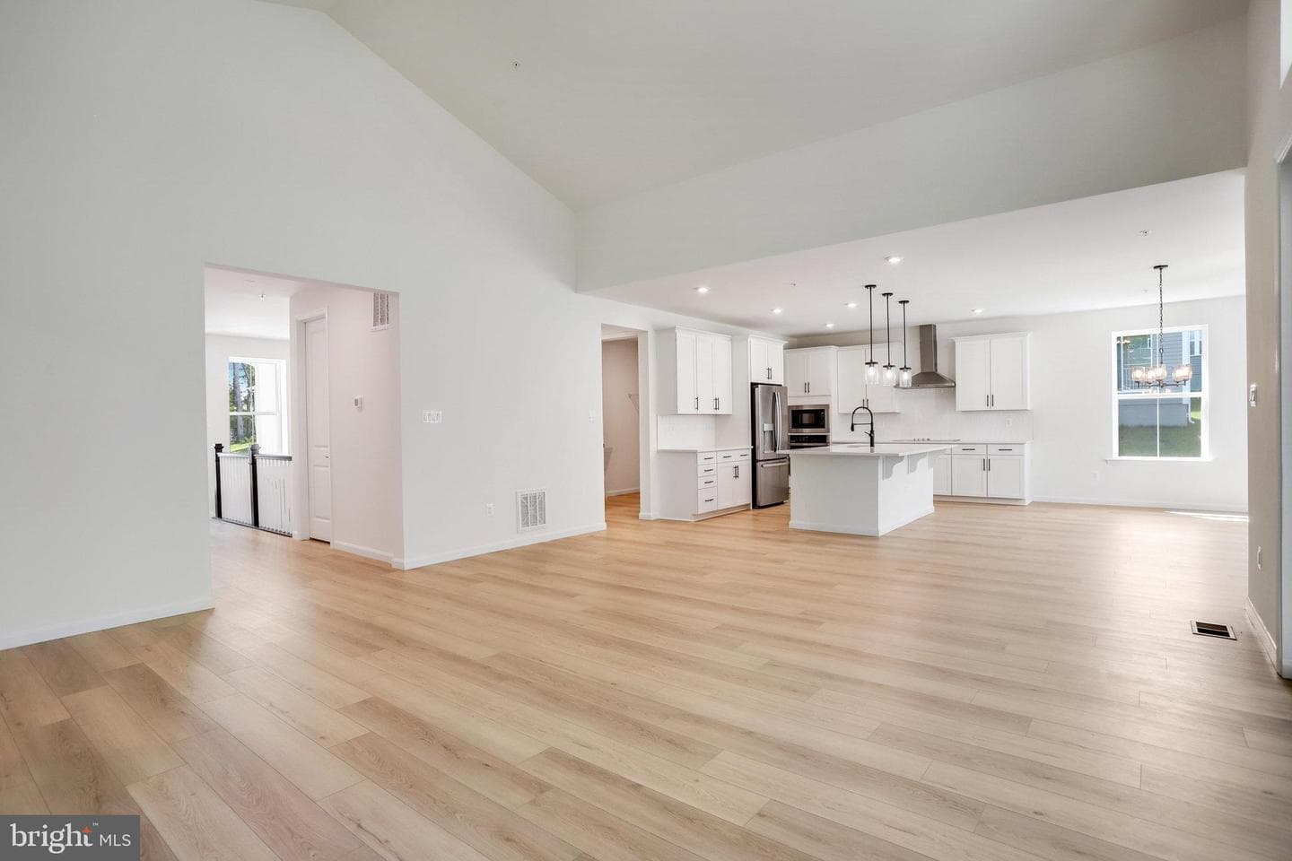 5716 Charlies Way photo 17