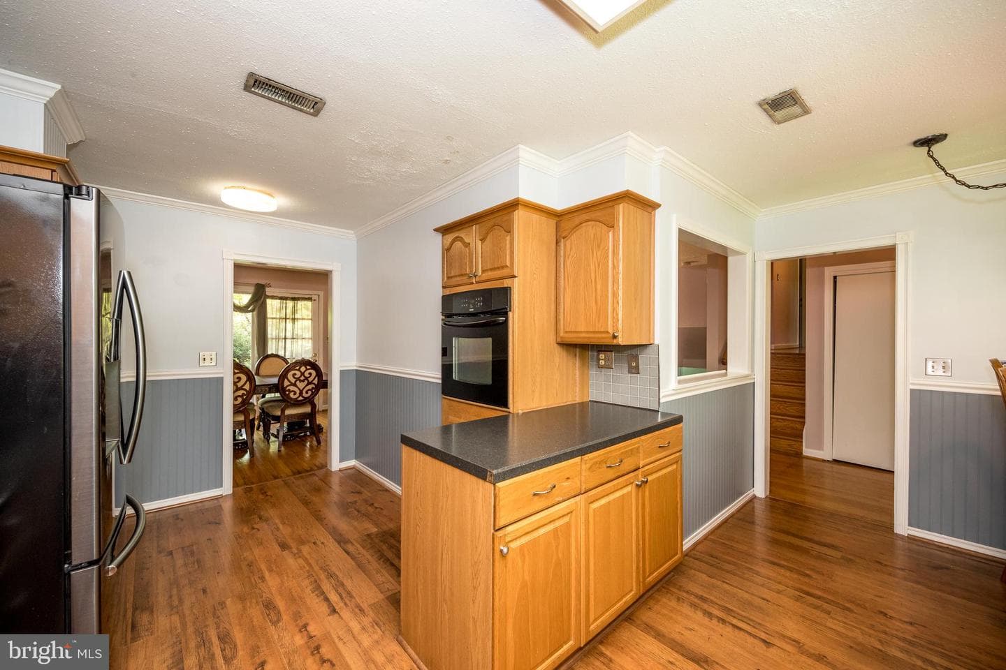 1700 Ridgely Garth photo 13