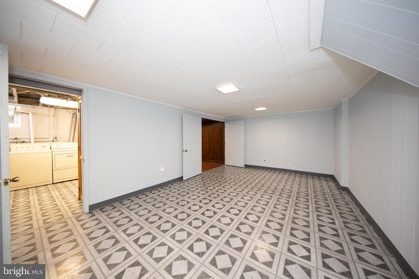 1700 Ridgely Garth photo 27