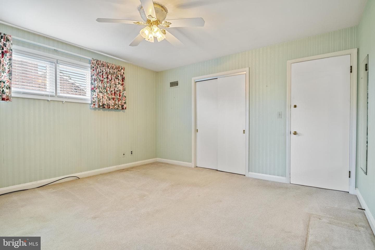 105 Gorsuch Road photo 23