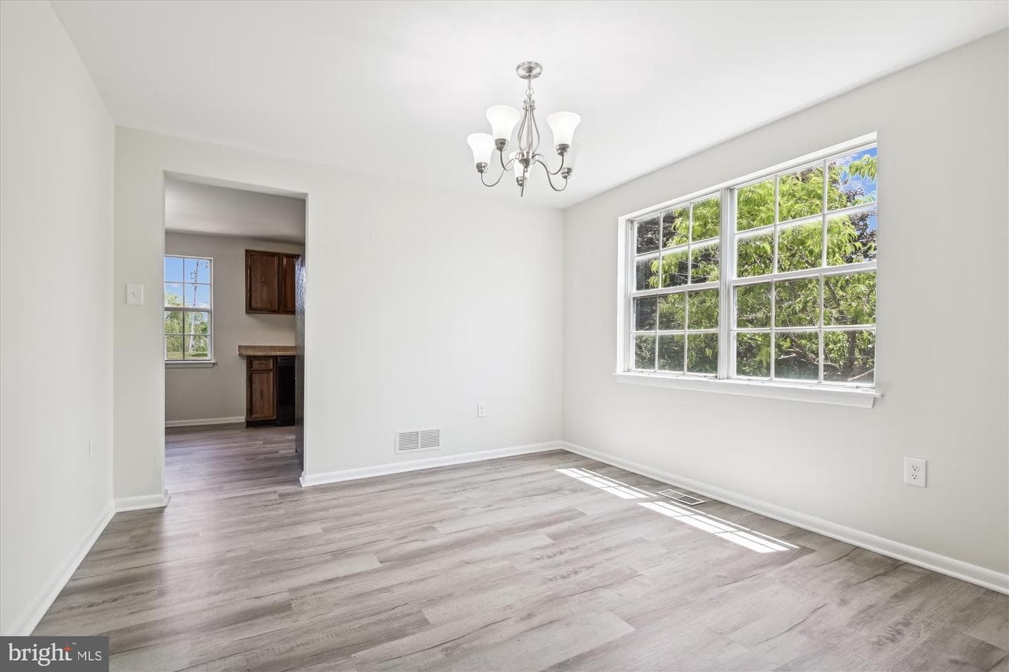 4837 Vicky Road photo 15