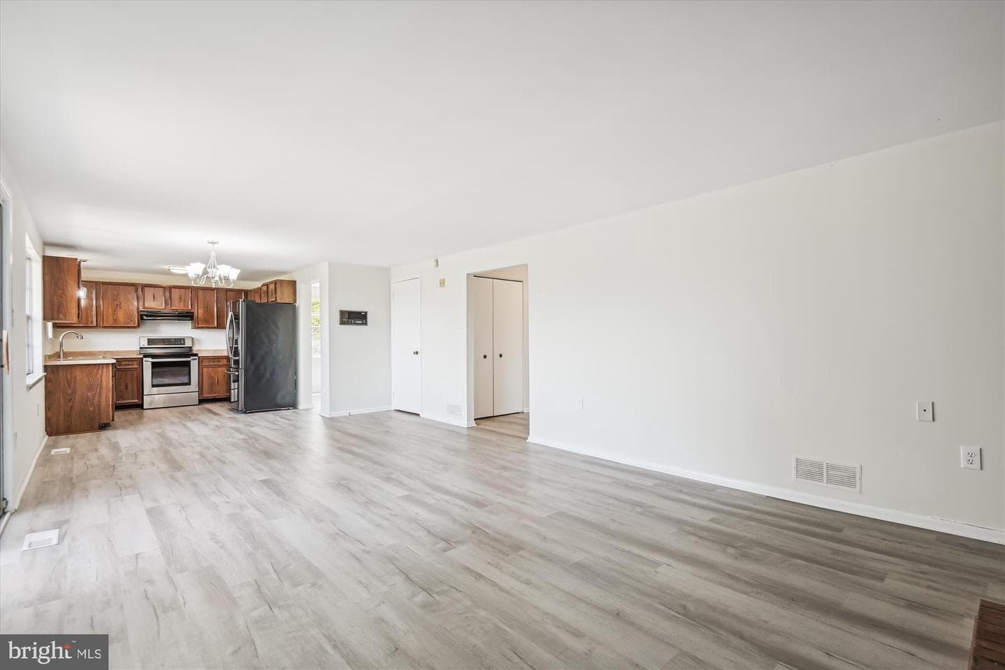 4837 Vicky Road photo 23