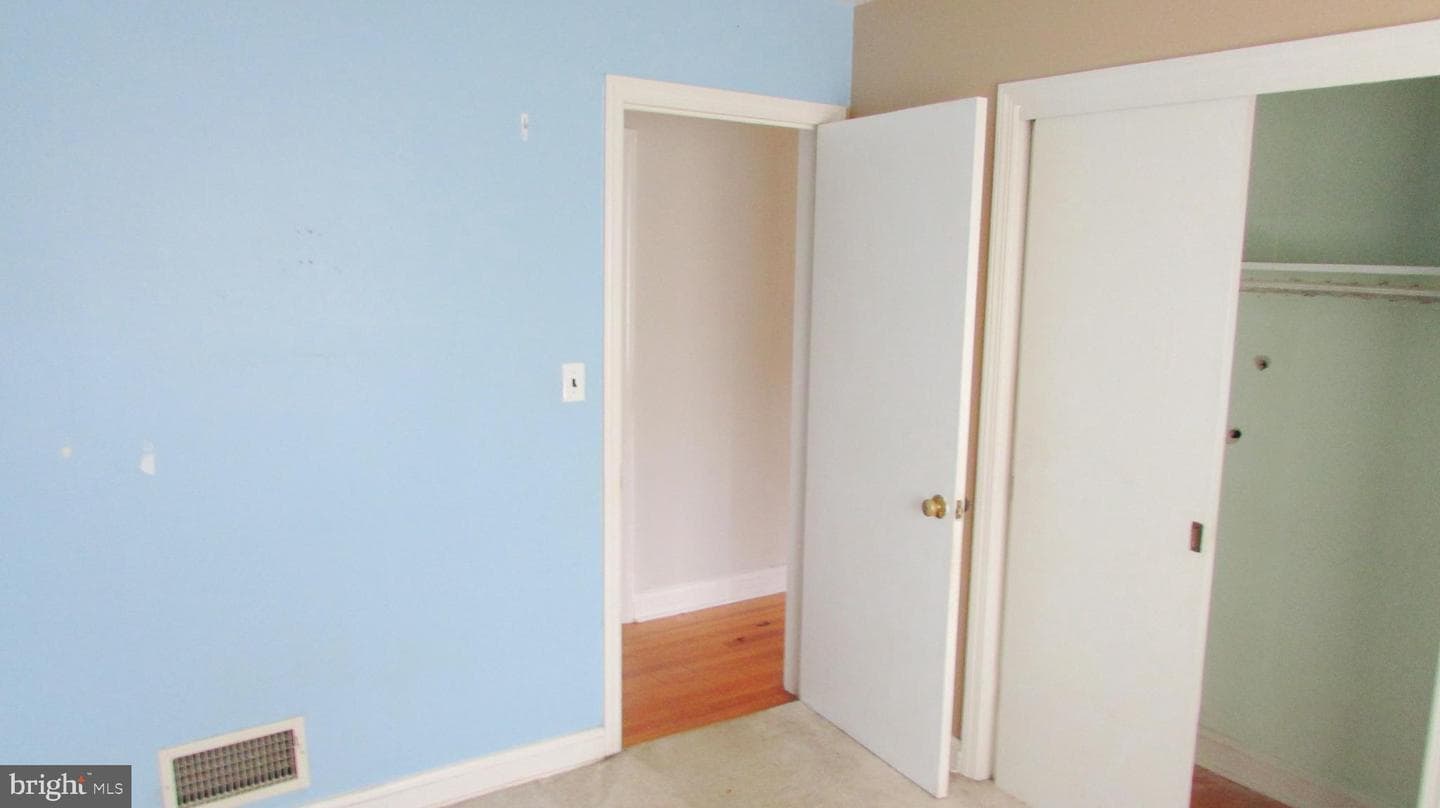 201 Osborne photo 21