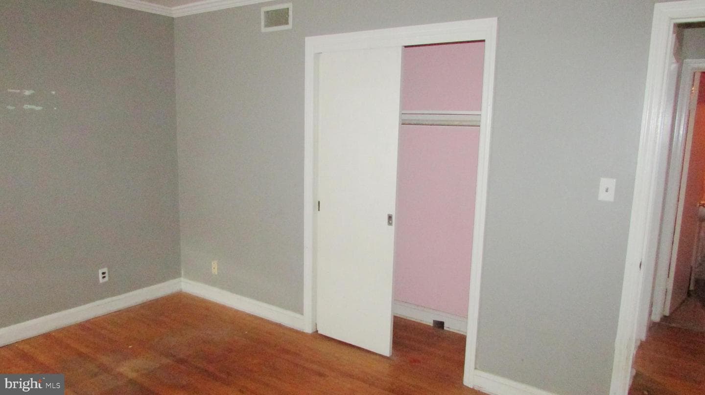 201 Osborne photo 25